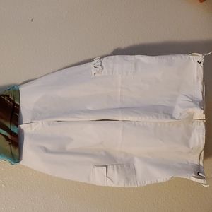 Platinum Edge Size 14 White Capri Pants